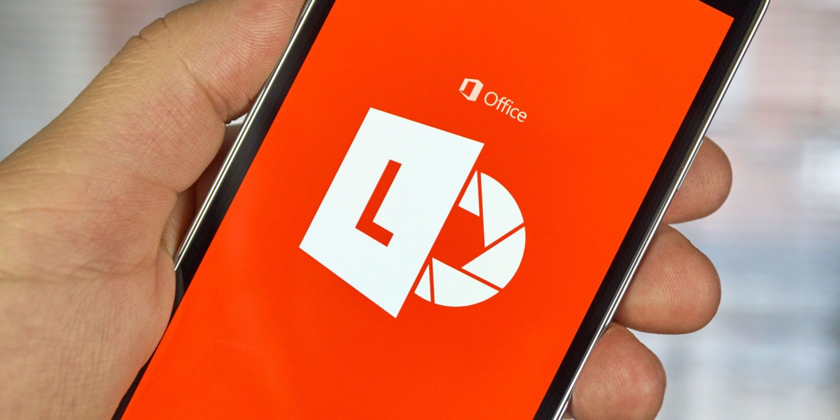 Microsoft Lens drops Office branding, presents new scanning features