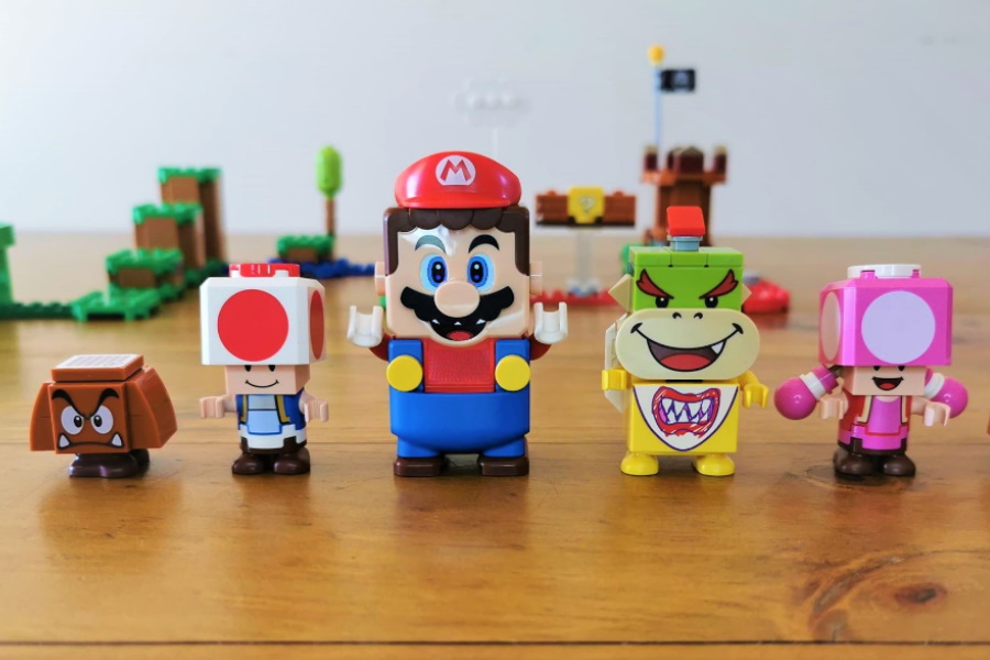 Lego’s electronic Super Mario has started to hint at Luigi-themed set following a recent firmware update
